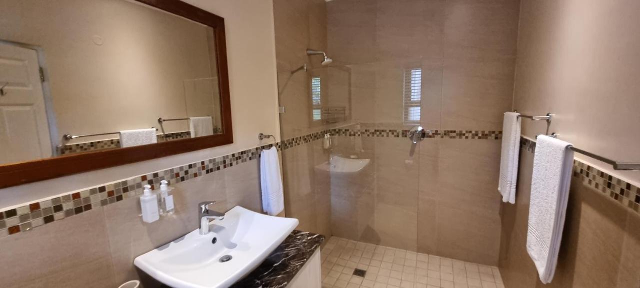 Somerzicht Guest House Somerset West Ngoại thất bức ảnh
